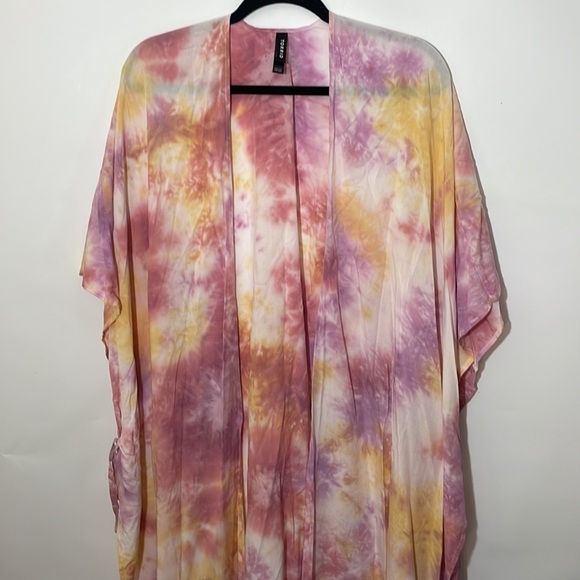 Torrid one size PINK TIE DYE LONGLINE RUANA - Picture 5 of 10